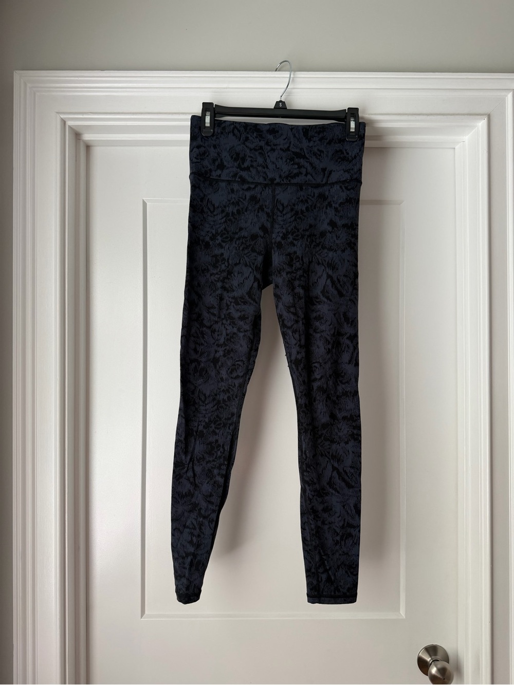 Athleta Patterned Active Leggings